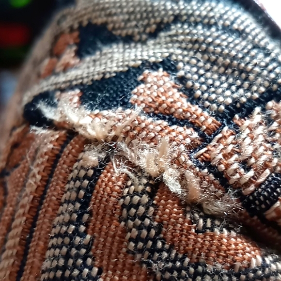 ETRUSCO VINTAGE ITALIAN MADE LEATHER & TAPESTRY SHOULDER BAG -TANS GRAYS BLACK - Picture 13 of 16